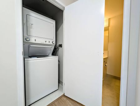 For Lease - 89 Dunfield Avenue Unit# 1409, Toronto, Ontario - Photo 2