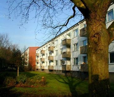 Großzügige 3-Zimmer-Wohnung mit Balkon - Photo 1