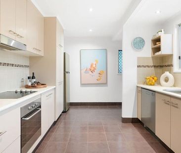 14 Elaine Street, 4215, Southport - Photo 2