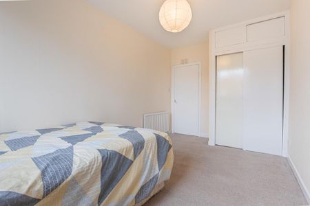 3 bedroom apartment to rent - Photo 5