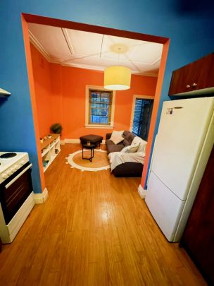 166 Anzac Parade, Sydney - Photo 1