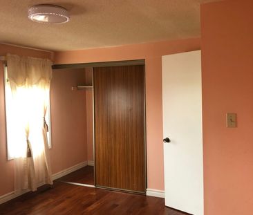 For Lease - 12 James Edward Drive, Markham, Ontario - Photo 1