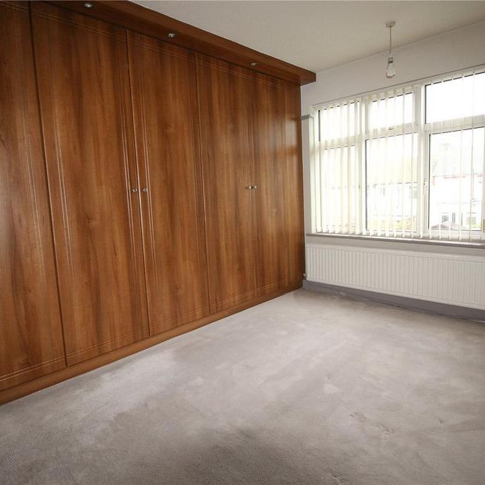 4 bedroom terraced house to rent - Photo 1