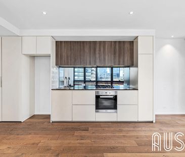 Stunning one bedroom apartment at 889 Collins Street - Photo 3