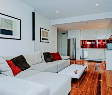 1Bedrooms, 1Bathrooms - Photo 2