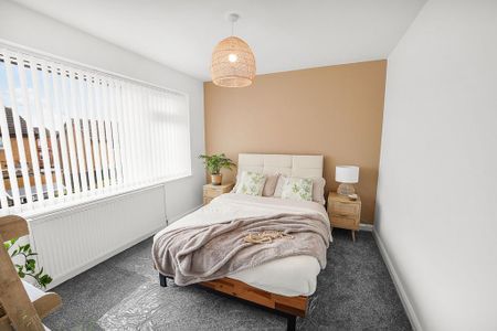 3 bedroom terraced house to rent - Photo 2
