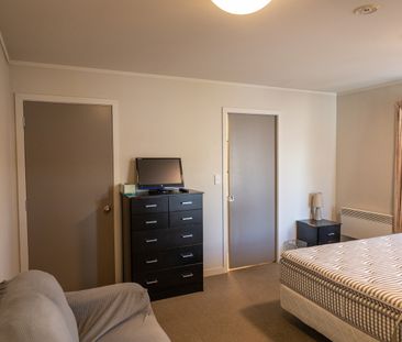 Boarding House in George Street - Photo 4