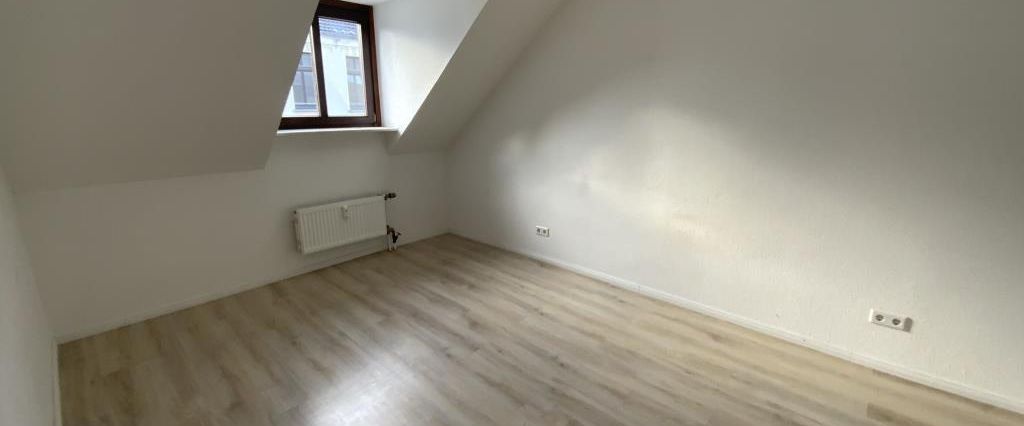 Ab sofort! Großzügige 3-Zimmer-Wohnung mit Laminat in Dortmund Dorstfeld - Foto 1