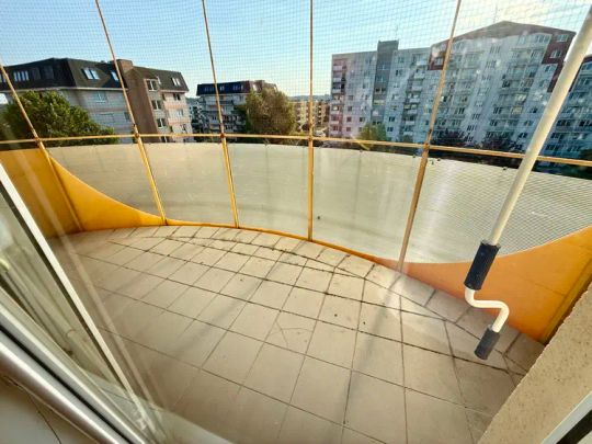 Pronájem bytu 2+kk s balkonem a parkovacím stáním, Olomouc – Fischerova - Photo 1