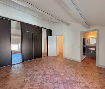 Location Appartement 3 pièces 69m² VAISON LA ROMAINE 84110 - Photo 2