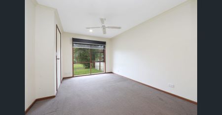 Perfect Family Home! - Photo 2