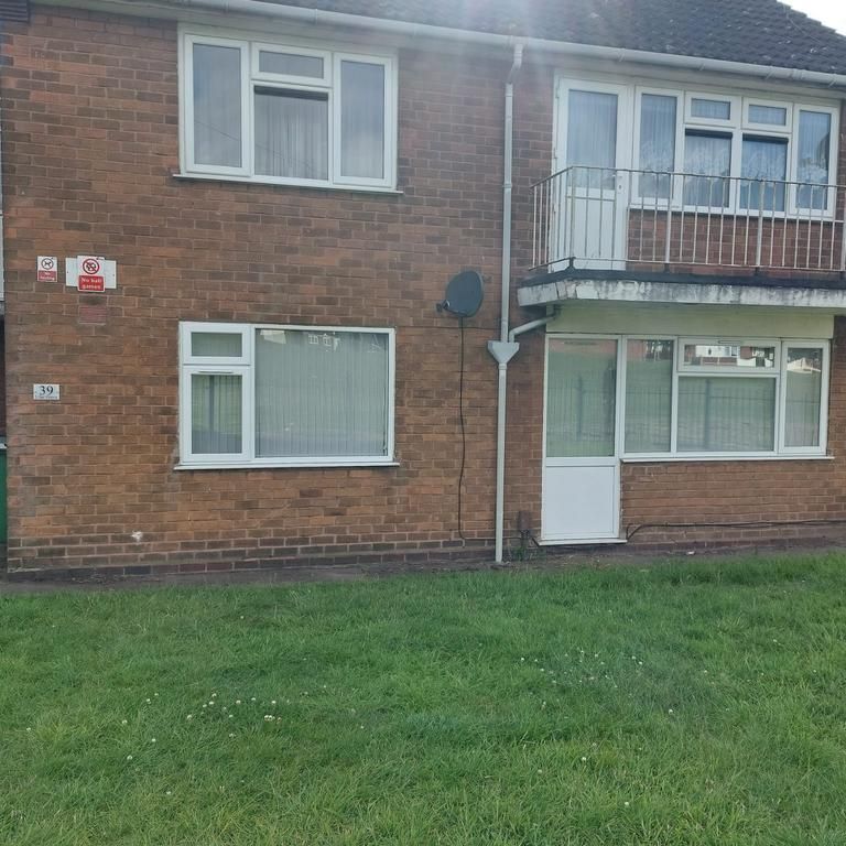 2 bedroom maisonette to rent - Photo 1