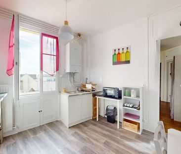 À louer : Appartement 2 pièces meublé de 54 m² - Photo 3