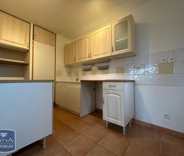 Location Appartement 3 pièces 56m² VEDENE 84270 - Photo 3