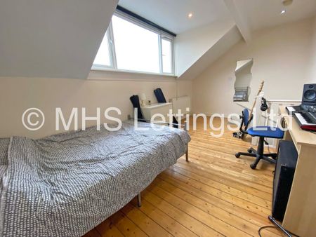 3 Bedroom Mid Terraced House for rent in Lumley Avenue - Photo 5