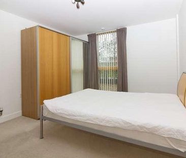 Oakgrove - Modern Bed,. Bath Home With Garden & Parking In This Sou... - Photo 4