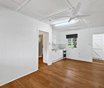 Renovated Unit in Newtown - Photo 4