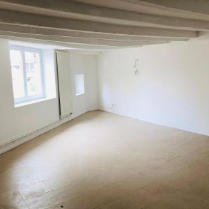 Location Appartement 2 pièces 70m² MACON 71000 - Photo 2