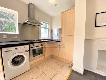 3 Bedroom Maisonette To Rent - Photo 5