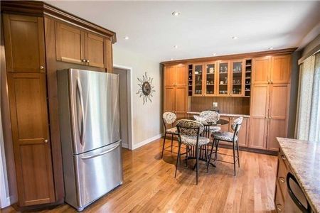For Lease - 6517 Warbler Lane, Mississauga, Ontario - Photo 2