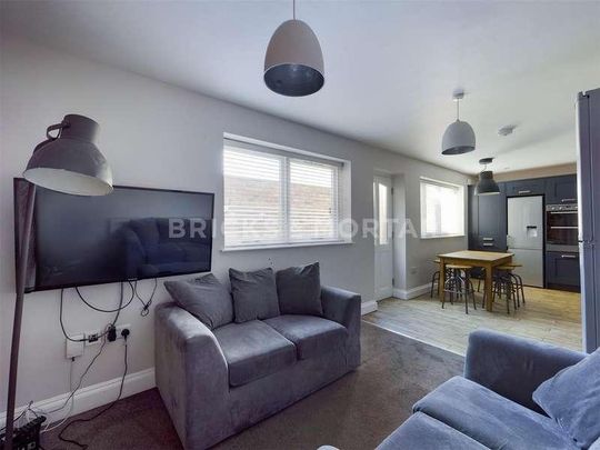 (?ppw) St. James Street, City Centre, Newcastle Upon Tyne, NE1 - Photo 1