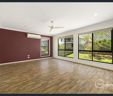 YOUR NEW HOME AWAITS! - Photo 4