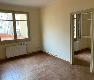 Alquiler de piso en Calle de Còrsega - Photo 1