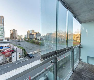 Studio to rent - Photo 6