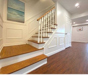 For Lease - 1261 Redbank Crescent, Oakville, Ontario - Photo 3