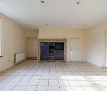 4 bedroom detached house to rent - Photo 1