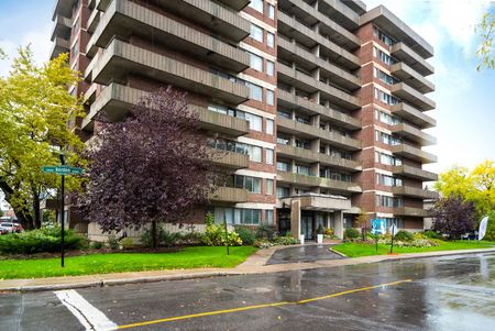 5500 Borden Avenue, Côte Saint-Luc, QC - Photo 2