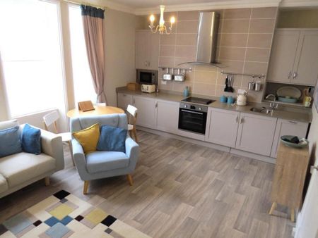 1 bedroom flat to rent - Photo 5