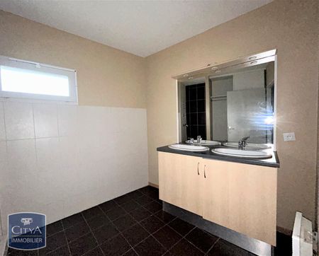 Location Appartement 3 pièces 85m² MONTAUBAN 82000 - Photo 5