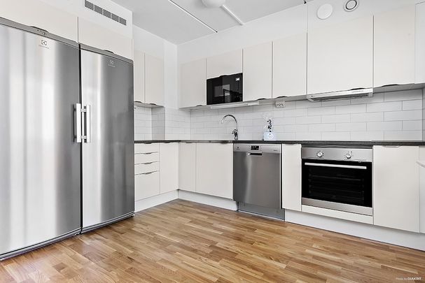 Skyttens Gata 582, Brandbergen - Photo 1