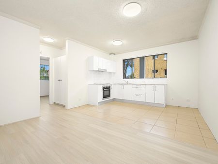 4/12-14 Harvard Street, Gladesville NSW 2111 - Apartment For Rent | Domain - Photo 5