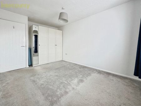 Rushes Court, CM23, Bishop'S Stortford - Photo 3