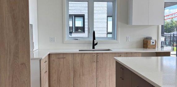 Appartement luxueux et lumineux 5 1/2 - Photo 2