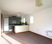 Ashingdon Road, Rochford - Photo 3