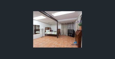 SUPERB PROPERTY IN IDEAL LOCATION - Photo 4