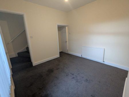 3 bedroom house to rent - Photo 2