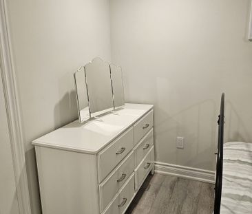 For Lease - 333 Paliser Crescent, Richmond Hill, Ontario - Photo 1