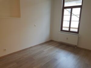 Breitscheidstr. 113, Wohnung 4 ~~~ Einbauküche, Aufzug, Erstbezug, Balkon, Tageslichtbad mit Dusche und Wanne, Keller, Abstellraum - Foto 4