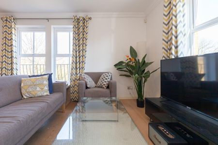 2 bedroom apartment to rent - Photo 4