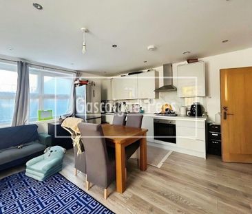2 bedroom apartment to rent - Photo 2