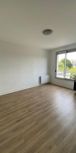 Location Appartement 1 pièce 21m² CHATEAUBRIANT 44110 - Photo 1