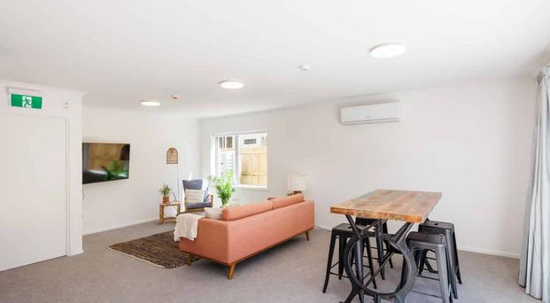 Boarding House - Room 4 & 6 Private room + Ensuite! - Photo 1