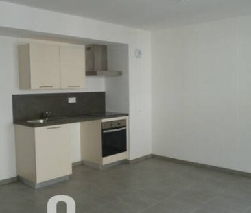 METZ PLANTIERES-PROCHE ECOLES-F3 - NEUF -CUISINE EQUIPEE-PARKING SS... - Photo 6