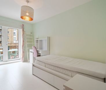 3 Bed Flat, Isle Of Dogs, E14 - Photo 6
