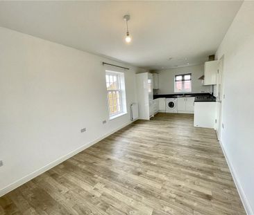 2 bedroom apartment to rent - Photo 3
