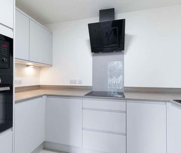 London Road, Cheltenham, GL52 - Photo 3